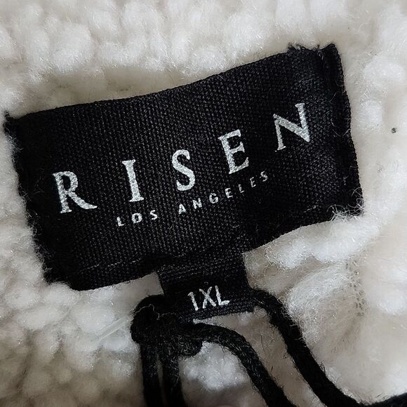 Risen NWT green & black buffalo check vest w sherpa lining - Picture 6 of 8